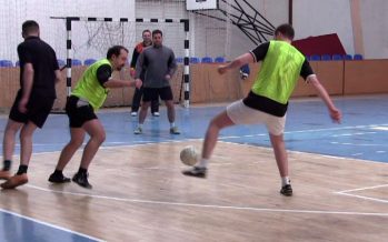 Amaterska biznis liga u malom fudbalu ulazi u završnicu (VIDEO)