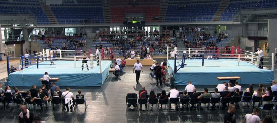 U Čairu održano državno prvenstvo u kik boksu (VIDEO)