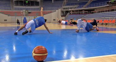 Košarkaši Konstantina konačno započeli pripreme za “bilo koju” ligu (VIDEO)