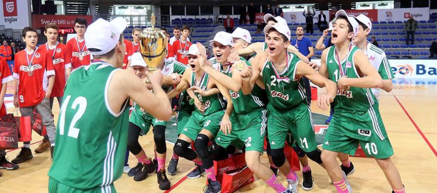 Pioniri Mega Bemaksa odbranili trofej na Mini Kupu (VIDEO)