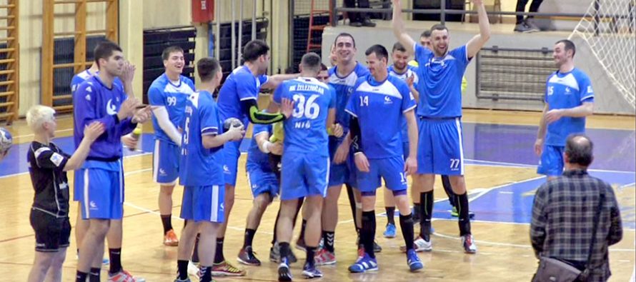 Železničar sa pola gasa “pregazio” Slogu (VIDEO)