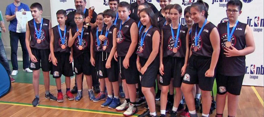 F4 Junior NBA: “Reptorsi” iz Duvaništa uz zvuk sirene bez finala. Na kraju ipak treći (VIDEO)