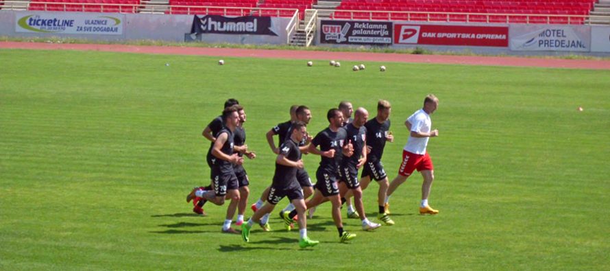 Poraz Radničkog od Crvene Zvezde pred utakmicu sezone