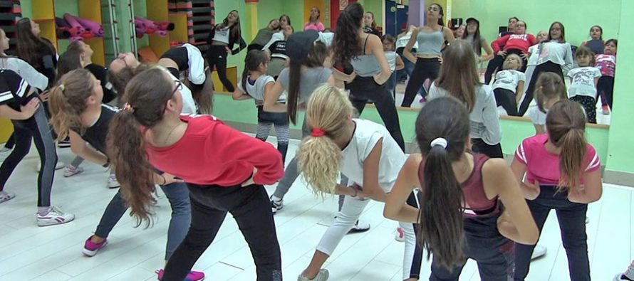Extreme dance studio – kvaliteni treninzi, putovanja, druženja… (VIDEO)