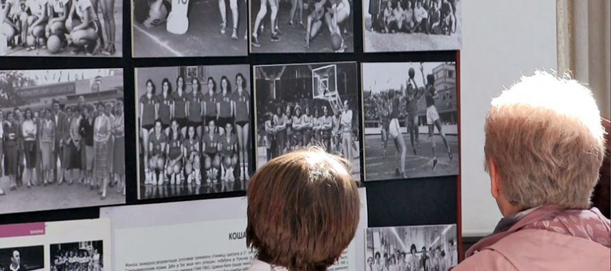 Tribine, izložbe i promocije posvećene zdravom životu, ženskom sportu, košarci… (VIDEO)