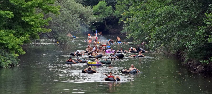 Veseli spust Nišavom u belopalanačkoj režiji