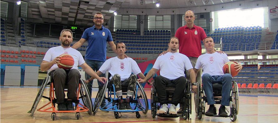 Klub košarkaša u kolicima Nais spreman za takmičenje (VIDEO)