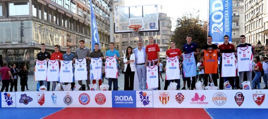 Konstantin i Marinos u odabranom društvu