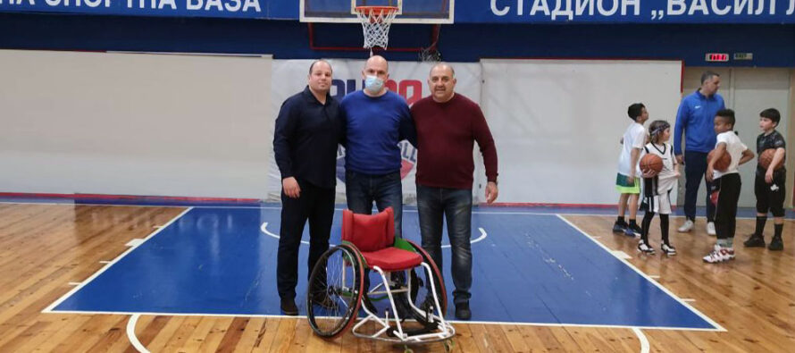 Bugarski Levski donirao kolica niškim košarkašima