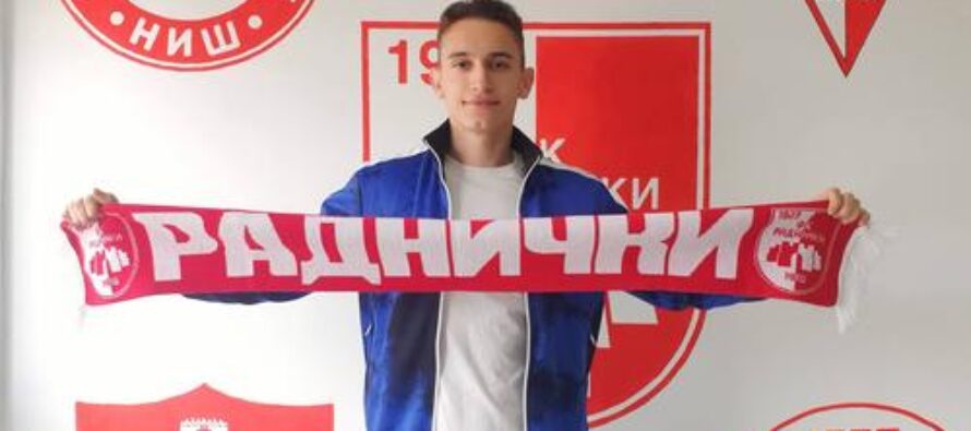 Mitrović produžio ugovor sa Radničkim